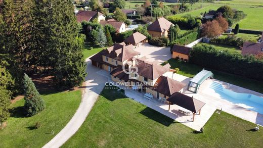 Элитный дом, La Chapelle-de-la-Tour, Isère