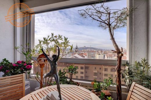 Apartment in Lyon, Rhône