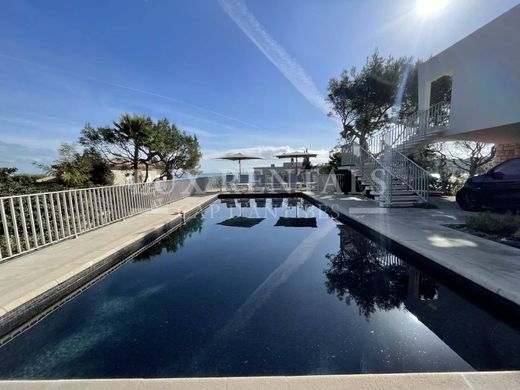 Antibes, Alpes-Maritimesのヴィラ