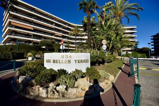 ニース, Alpes-Maritimesのアパートメント