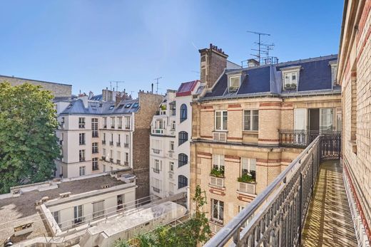 Apartment / Etagenwohnung in La Muette, Auteuil, Porte Dauphine, Paris