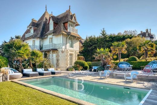 Casa di lusso a Trouville, Senna marittima