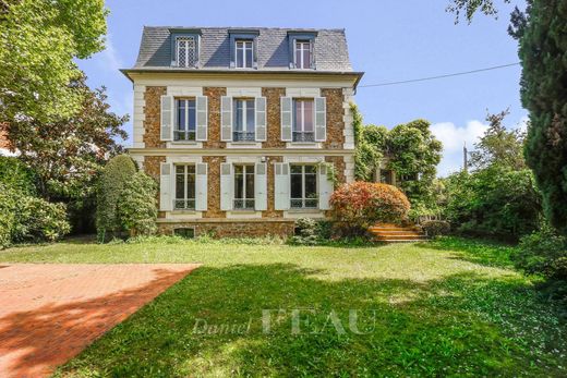Luxury home in Versailles, Yvelines
