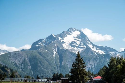 Шале, Ле Дезальп, Isère