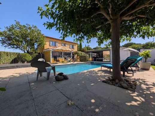 Villa in Pertuis, Vaucluse