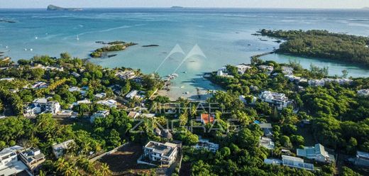 Penthouse in Calodyne, Rivière du Rempart District