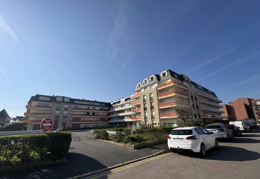 Apartment in Cabourg, Calvados