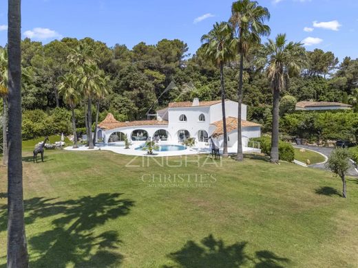 别墅  Mougins, Alpes-Maritimes