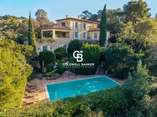 Villa a Rayol-Canadel-sur-Mer, Var