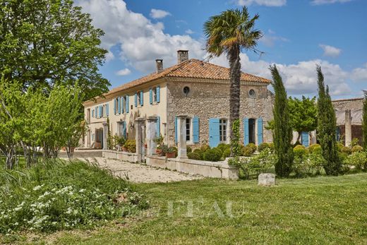 Saint-Rémy-de-Provence, Bouches-du-Rhôneの高級住宅