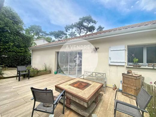 Luxury home in Saint-Brevin-les-Pins, Loire-Atlantique