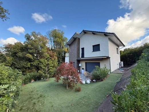 Luxury home in Aix-les-Bains, Savoy