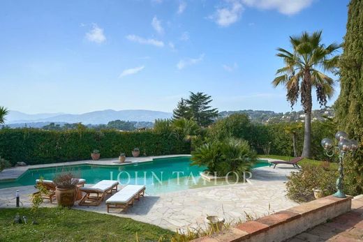 Luxe woning in Mougins, Alpes-Maritimes