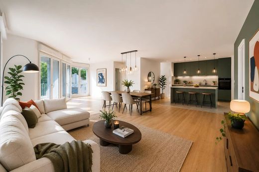 Apartment in Saint-Ouen, Seine-Saint-Denis