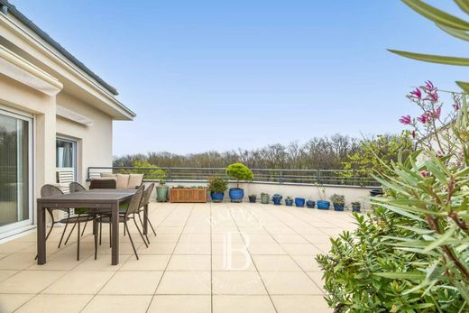 Apartament w Bron, Rhône