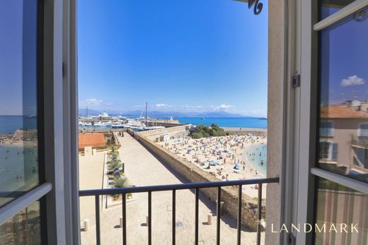 Appartement in Antibes, Alpes-Maritimes