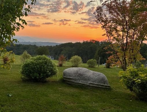 Tarbes, Hautes-Pyrénéesの高級住宅