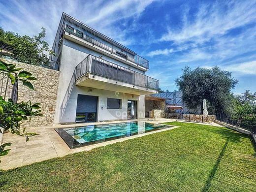 Villa in Menton, Alpes-Maritimes