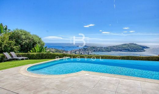 Villefranche-sur-Mer, Alpes-Maritimesの高級住宅