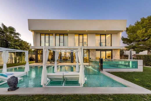 Villa in Santa Ponsa, Province of Balearic Islands