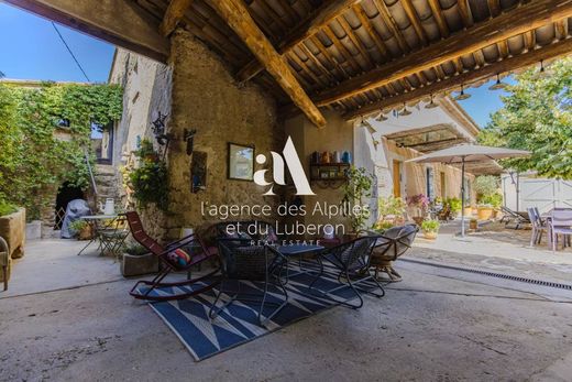 Maison de luxe à Oppède le Vieux, Vaucluse