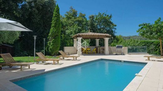 Villa in La Colle-sur-Loup, Alpes-Maritimes