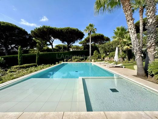 ﻓﻴﻼ ﻓﻲ Ramatuelle, Var