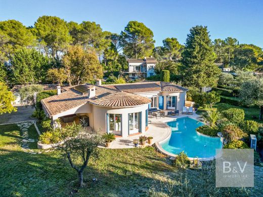 Luxury home in Mouans-Sartoux, Alpes-Maritimes