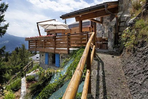 Chalet in Crans-Montana, Sierre District