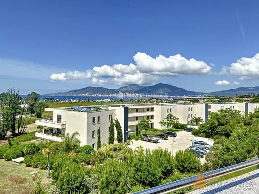 Appartement à Porticcio, Corse-du-Sud