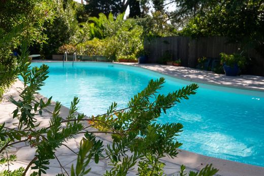 Luxury home in Carqueiranne, Var