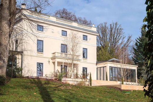 Luxury home in Lyon, Rhône