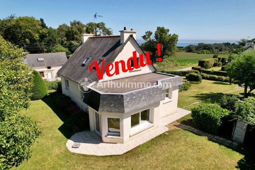 منزل ﻓﻲ Binic, Côtes-d'Armor