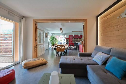 Apartment in Sallanches, Haute-Savoie