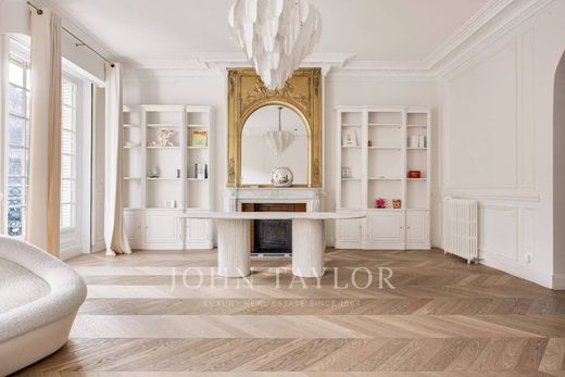 Apartment in La Muette, Auteuil, Porte Dauphine, Paris