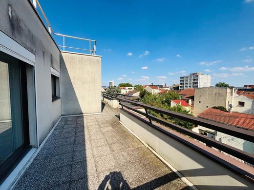 ﺷﻘﺔ ﻓﻲ Asnières-sur-Seine, Hauts-de-Seine