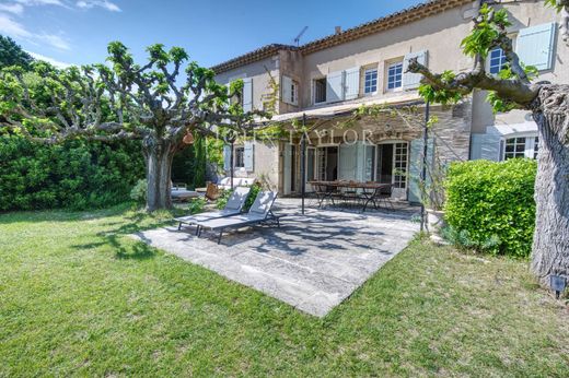 Rural or Farmhouse in Paradou, Bouches-du-Rhône