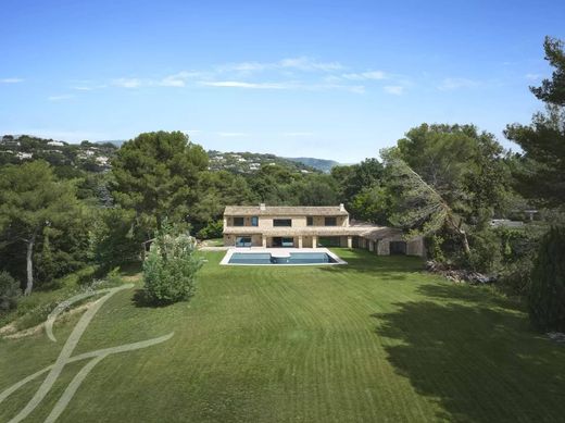 Casa di lusso a La Colle-sur-Loup, Alpi Marittime