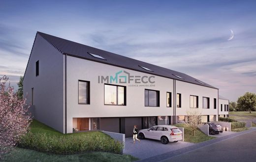 Luxe woning in Rambrouch, Redange