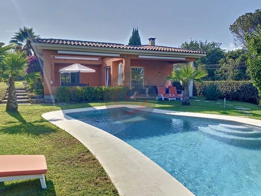 Villa à Mandelieu-la-Napoule, Alpes-Maritimes