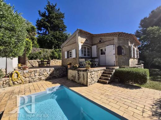 Villa in Le Tignet, Alpes-Maritimes