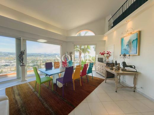 Villa in Mandelieu-la-Napoule, Alpes-Maritimes
