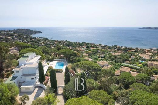 豪宅  Sainte-Maxime, Var