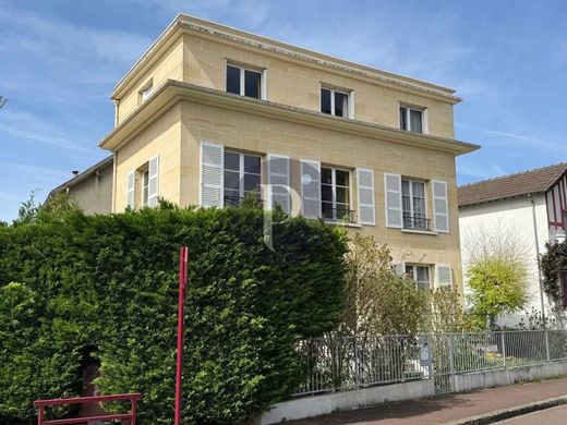 Luxury home in Sceaux, Hauts-de-Seine