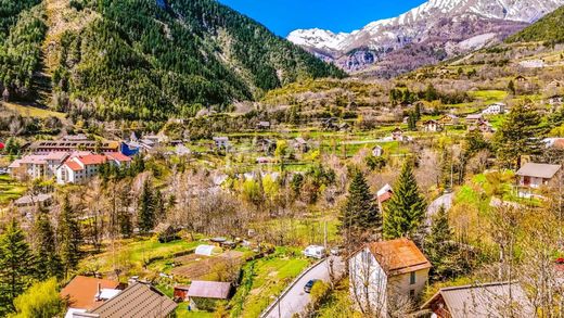 Land in Saint-Étienne-de-Tinée, Alpes-Maritimes