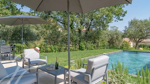 Villa in Valbonne, Alpes-Maritimes