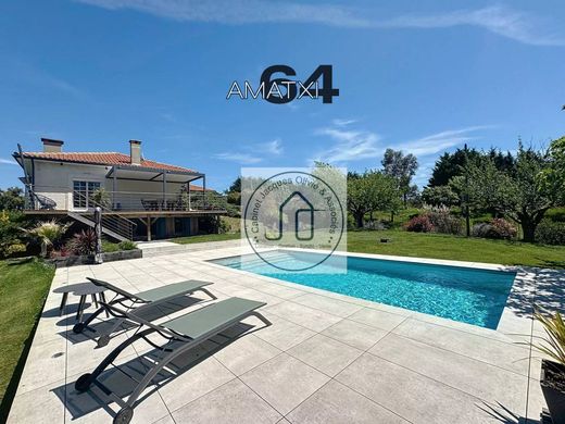 Villa in Lapeyrouse-Fossat, Upper Garonne