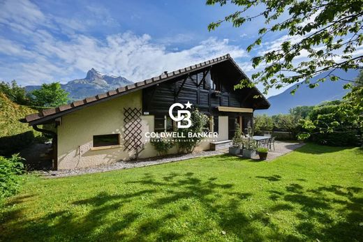 Domancy, Haute-Savoieの高級住宅