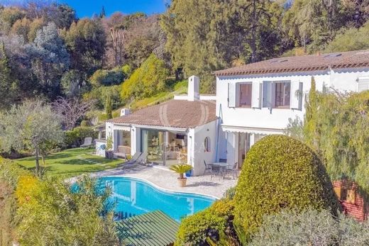 Villa in Villeneuve-Loubet, Alpes-Maritimes