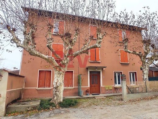 Complexes résidentiels à Salaise-sur-Sanne, Isère